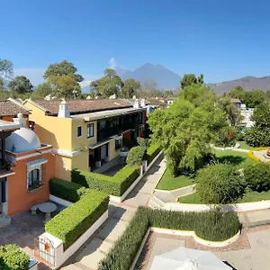4* Hotel Colonial
