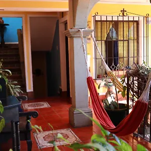 Homestay Casa Quetzalli, La Recoleccion, Antigua