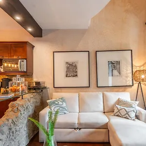 Apartment Boutique In, Antigua